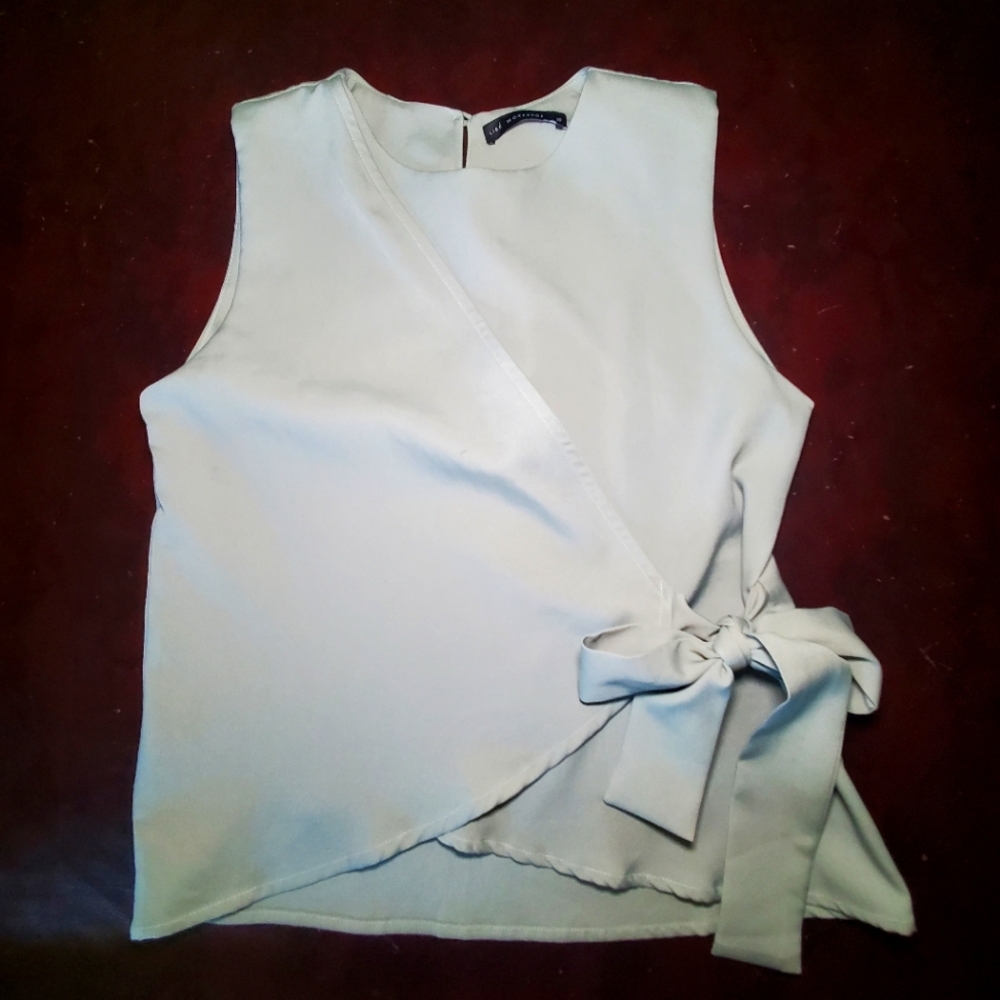 Libe workshop wrap blouse